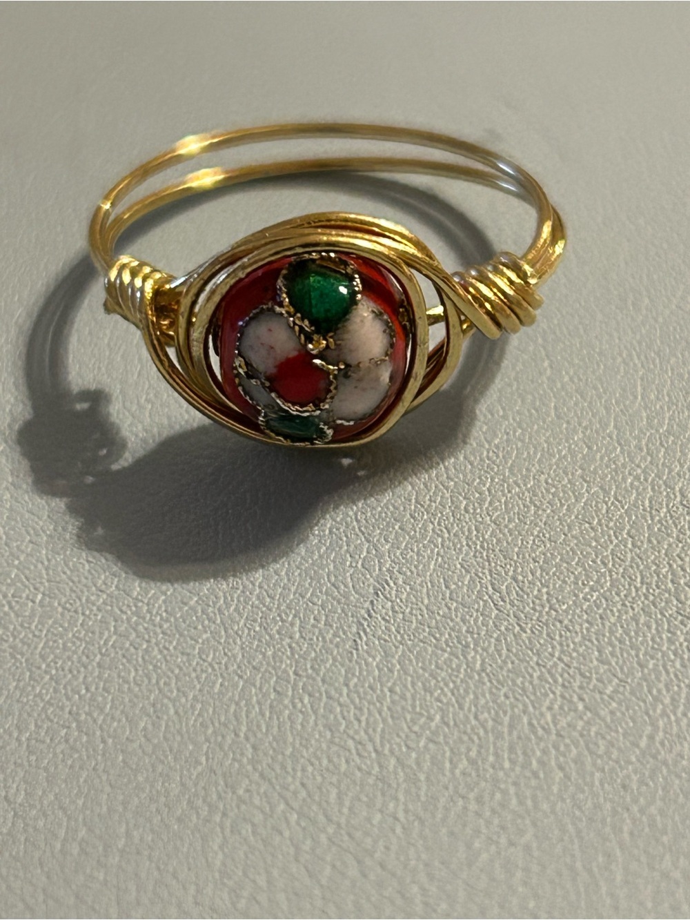 Gold-Tone Wire Ring  with cloisonné Red, Green & White Bead Accent size 9.5